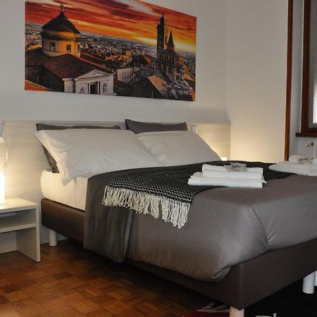 Citywalls Guest House Бергамо Экстерьер фото