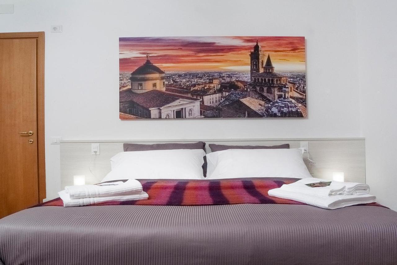 Citywalls Guest House Бергамо Экстерьер фото