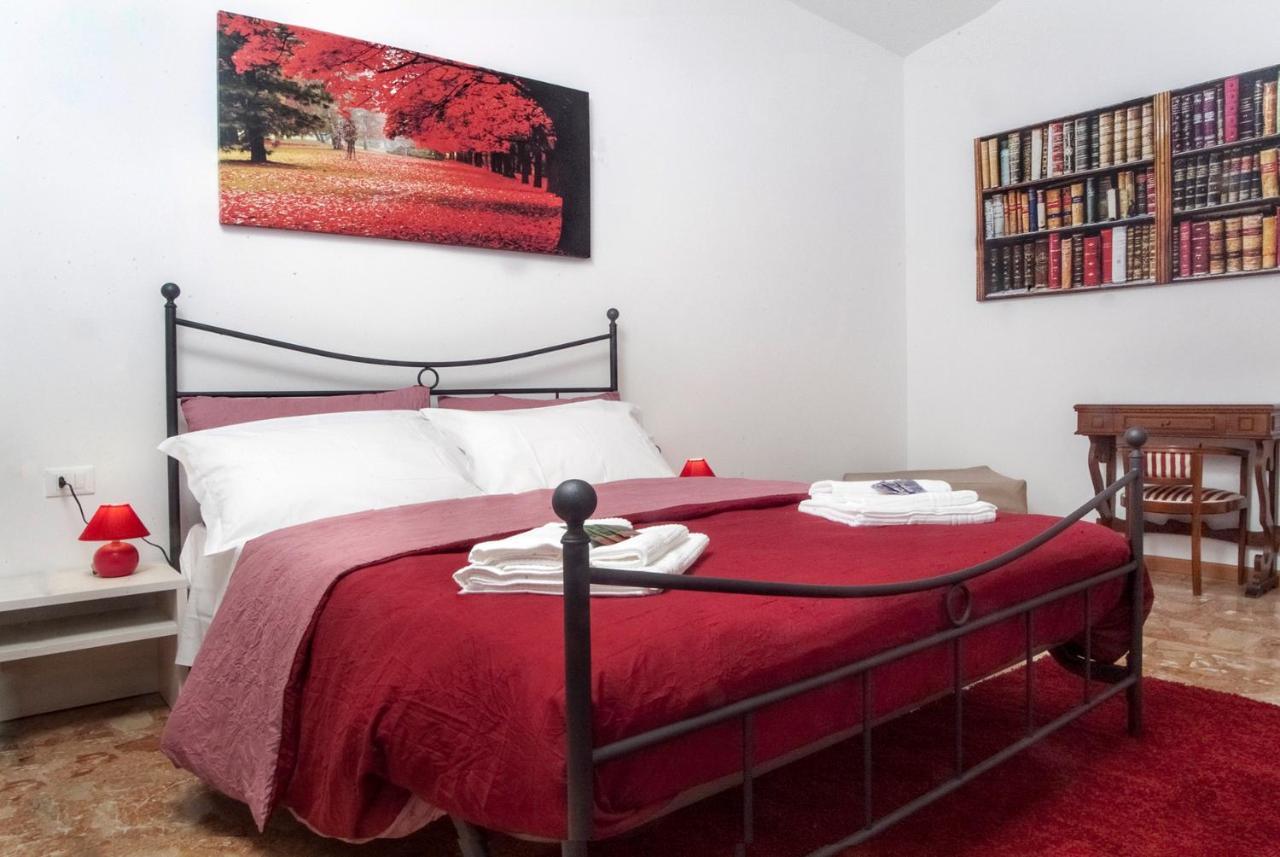 Citywalls Guest House Бергамо Экстерьер фото