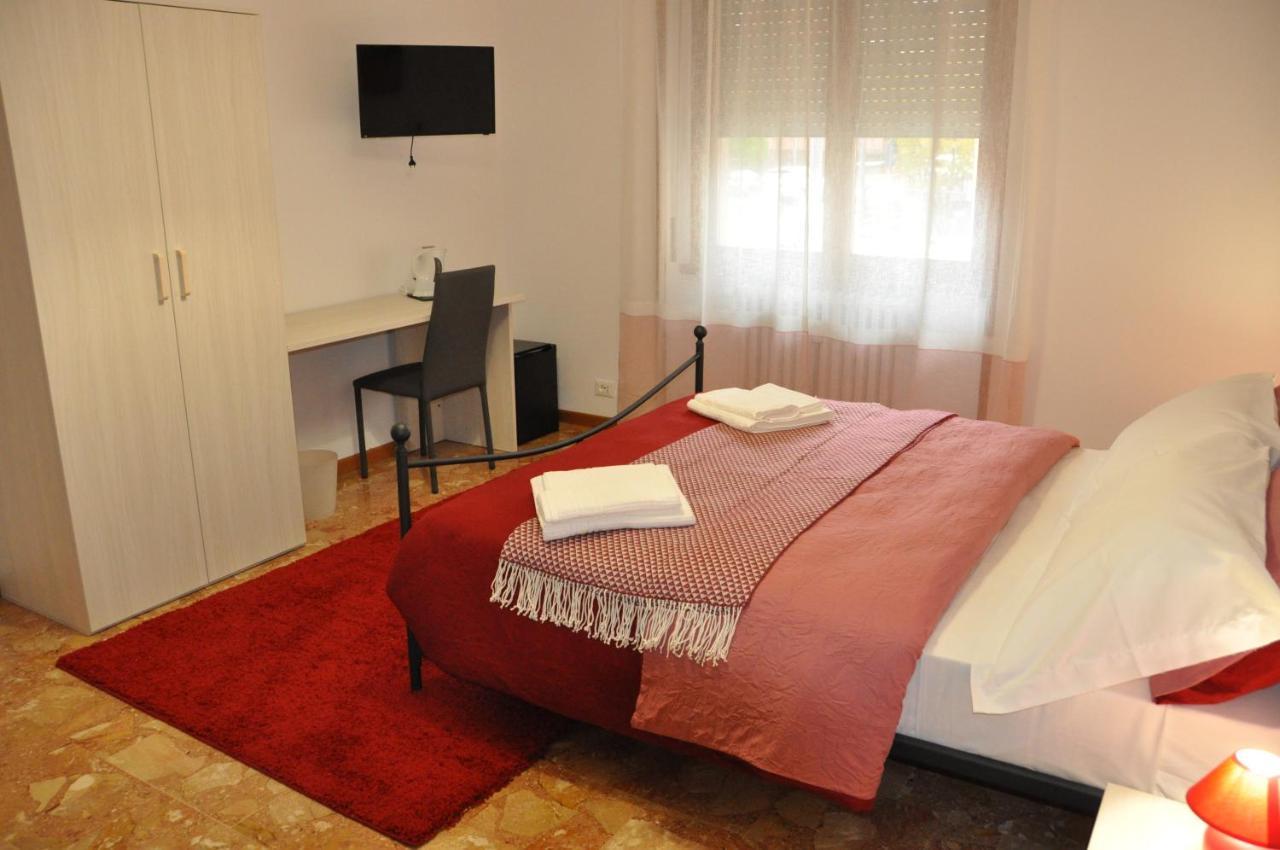 Citywalls Guest House Бергамо Экстерьер фото