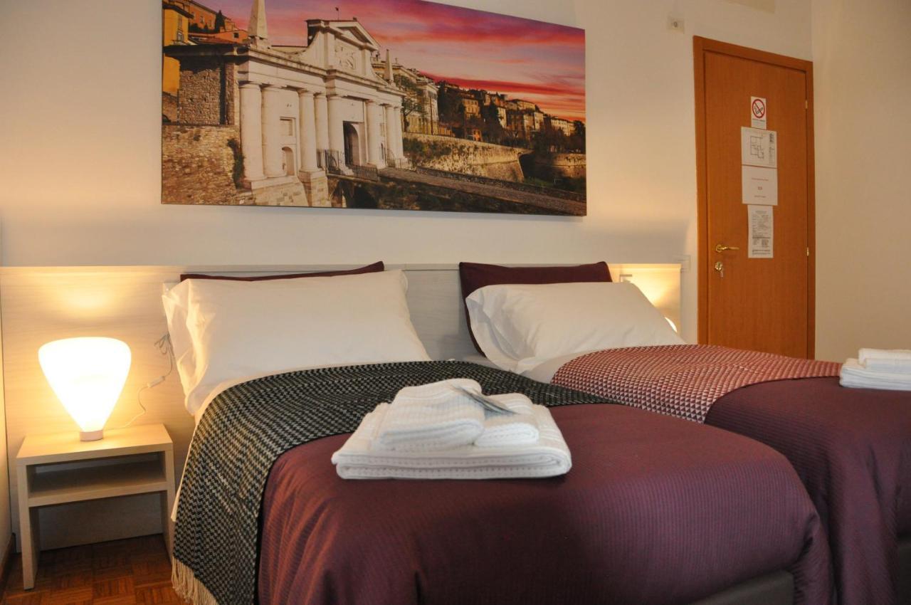 Citywalls Guest House Бергамо Экстерьер фото